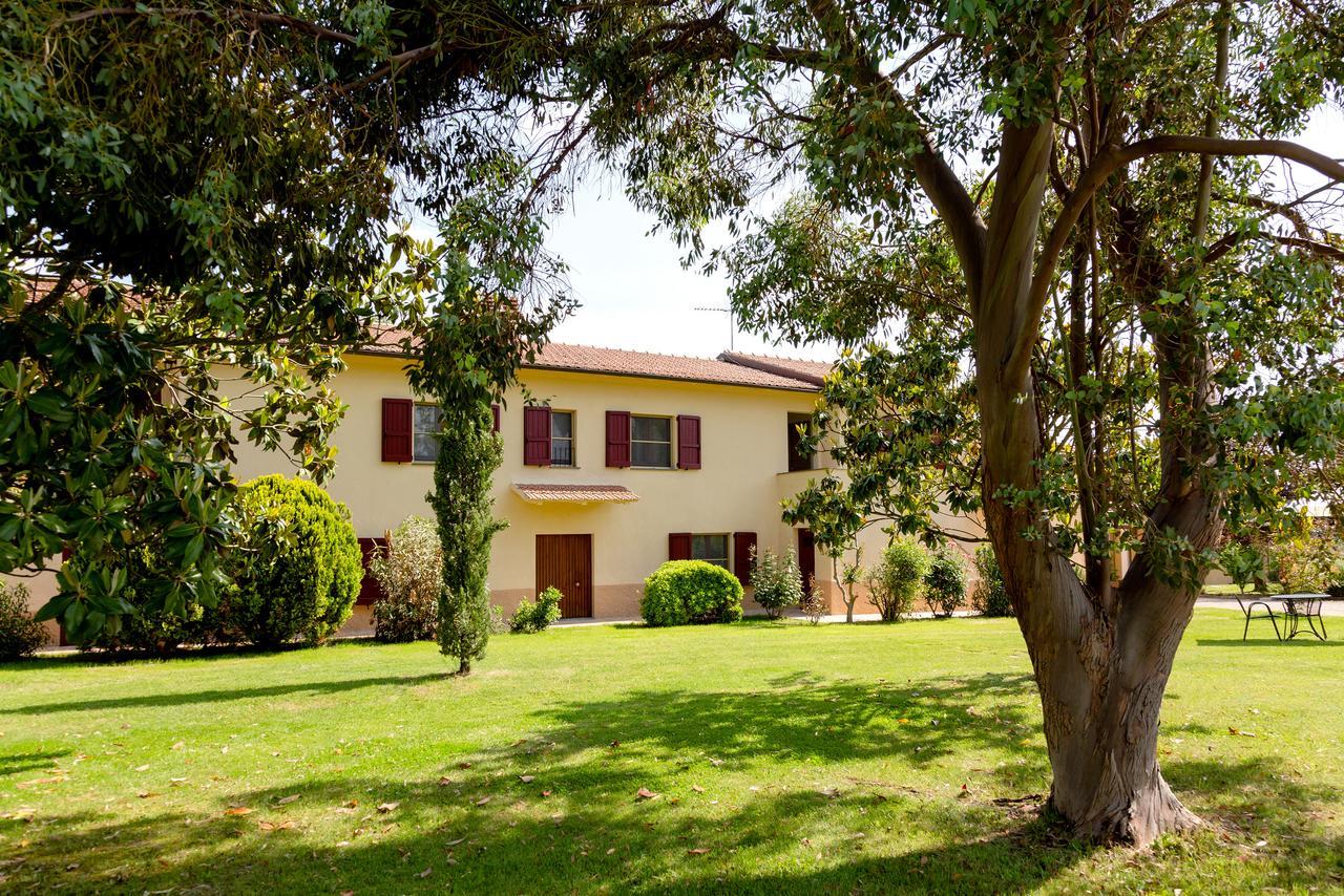 Tenuta Lamborghini Golf & Resort Panicale Exterior photo