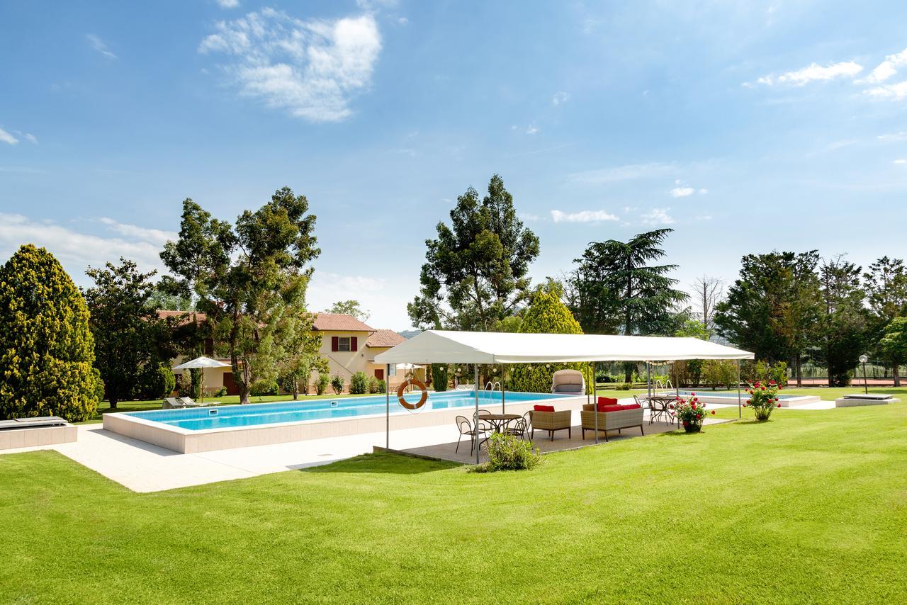 Tenuta Lamborghini Golf & Resort Panicale Exterior photo